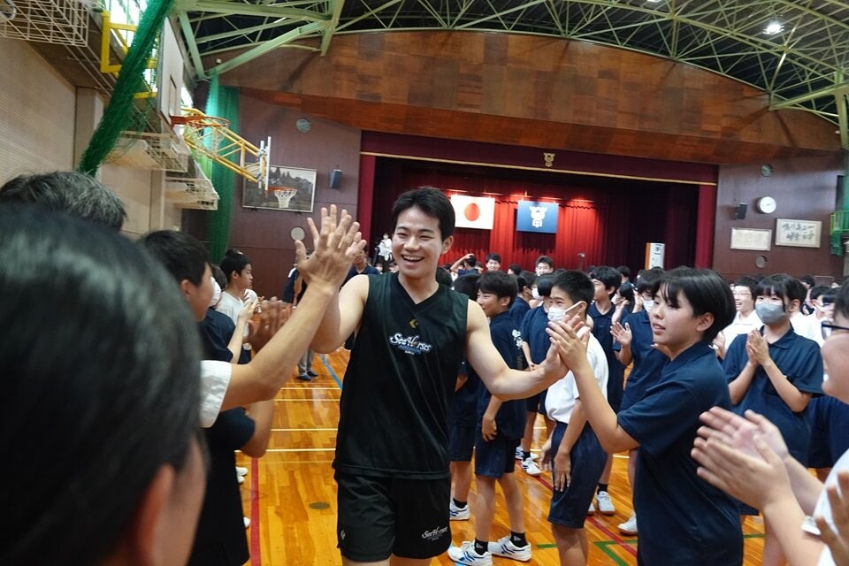 刈谷市立刈谷東中学校