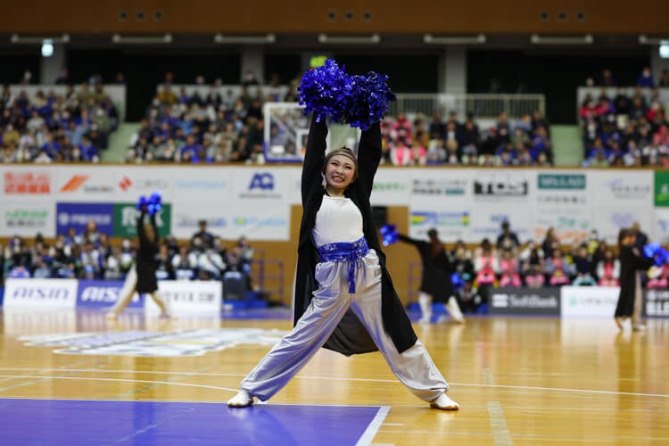 Super Girls パフォーマンス