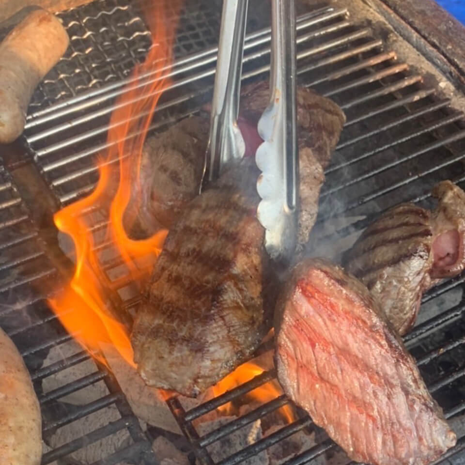 炭火焼きBBQ肉盛り