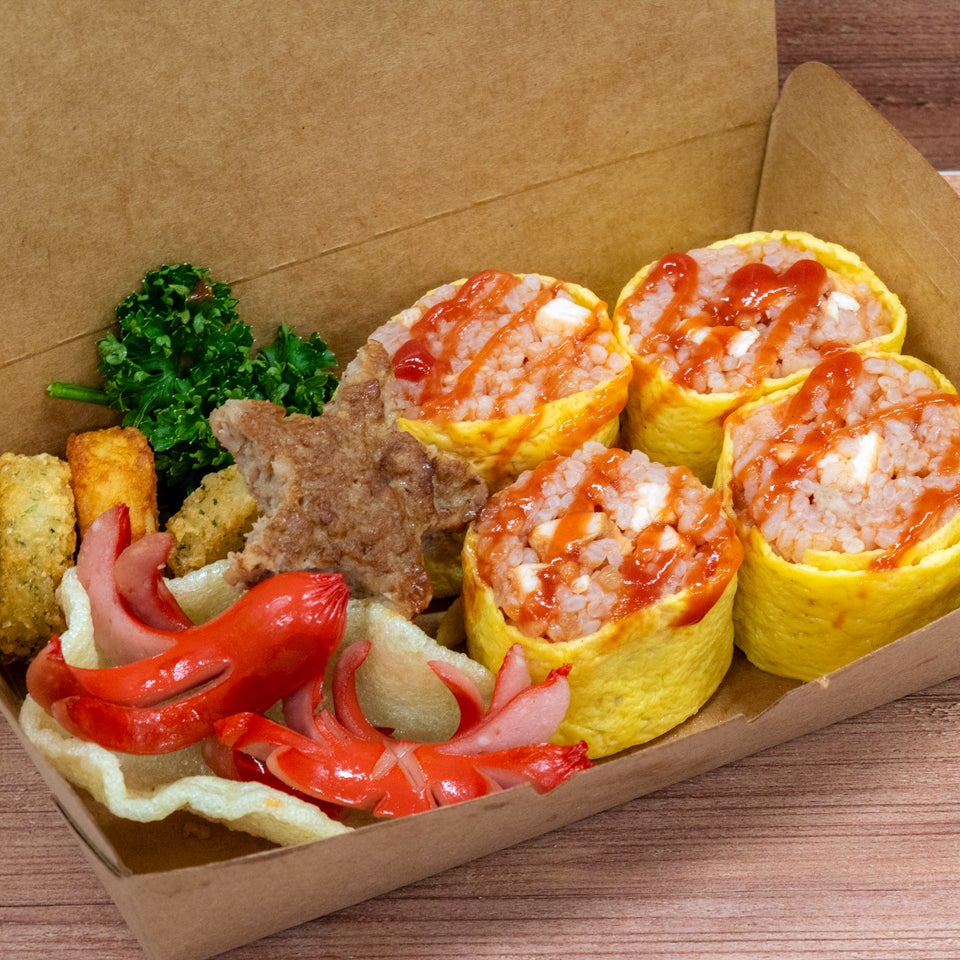 オムROLL LUNCH BOX