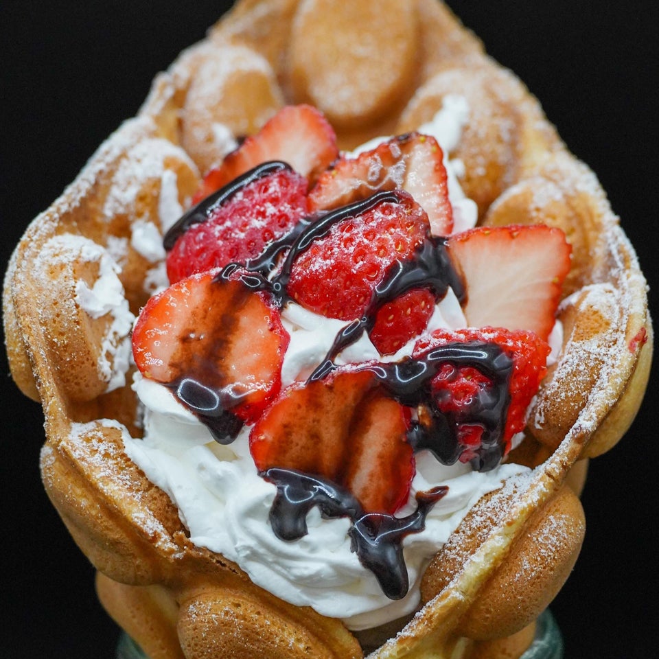 バブルワッフルいちごチョコ