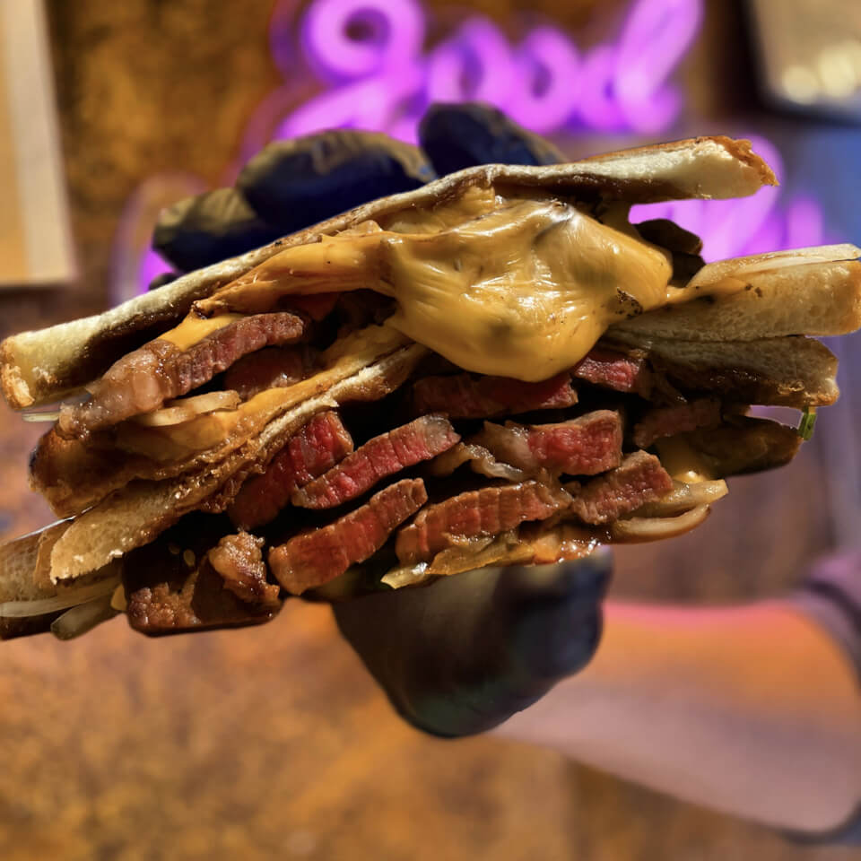 チーズステーキサンド